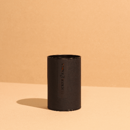 Shadow's Kiss – mint, citrus, leather